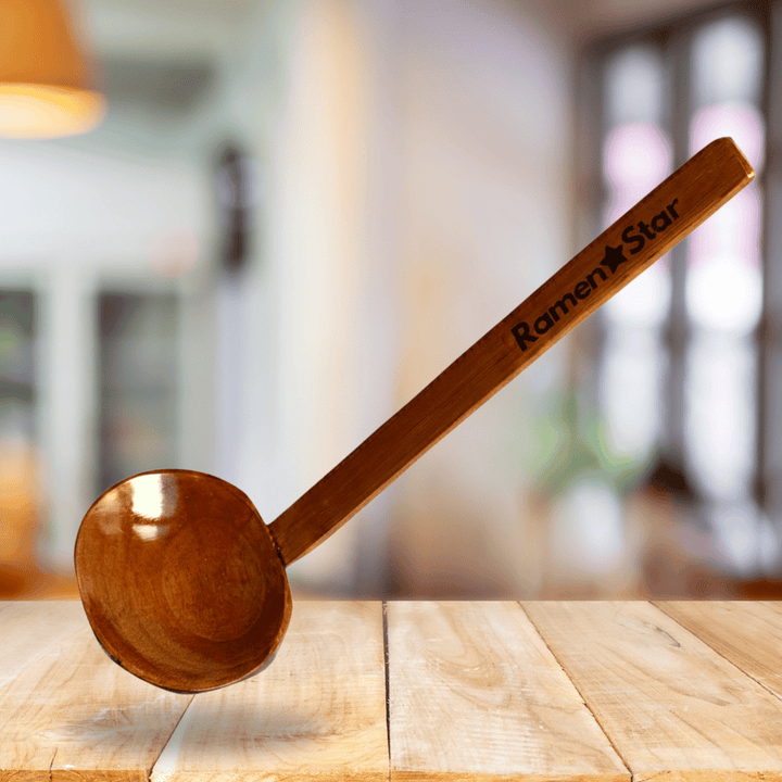 Ramenlöffel aus Holz – stilvoll & funktional