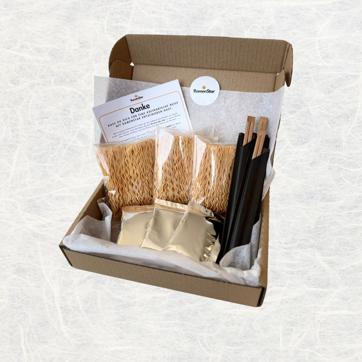 Shoyu Ramen Kit – japanische Sojasaucenbrühe mit Ramen-Nudeln-3er Set